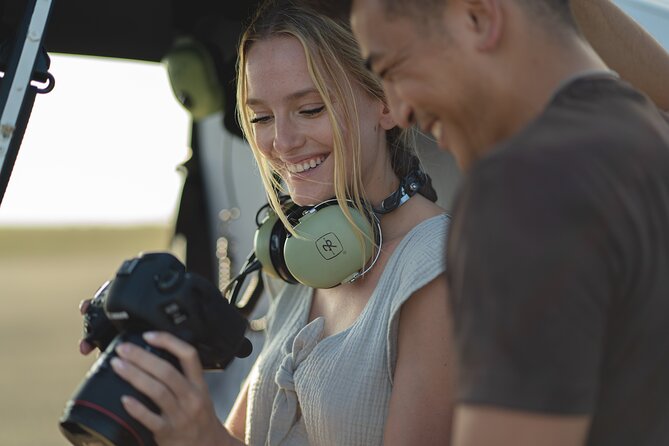 60 Minutes SHARED Helicopter Tour in Honolulu - Central Oahu, Dole Plantation, and Pearl Harbor