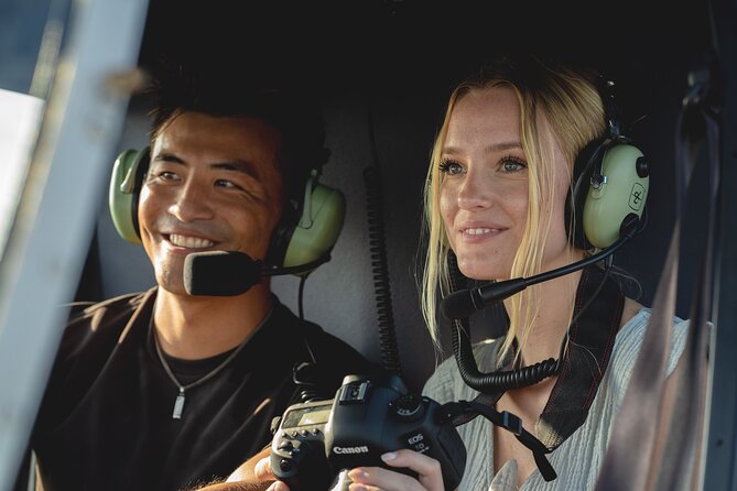 60 Minutes SHARED Helicopter Tour in Honolulu - What the pilots add to the flight