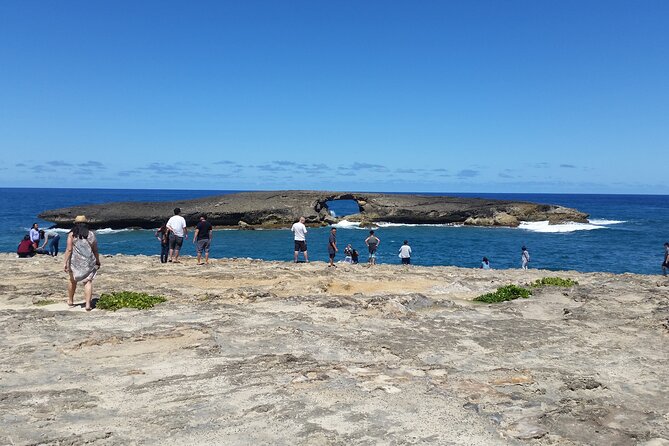 8-Hour Luxury Four Door Convertible Tour of Oahu's South and North Shores - Haleiwa brings food and North Shore character