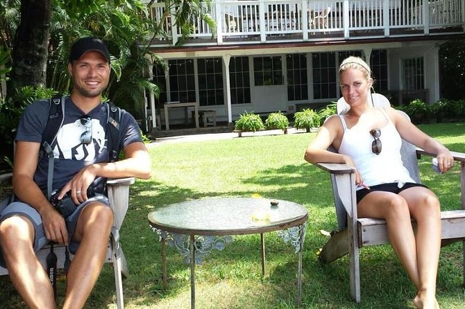 Afternoon at McGarret - Hawaii 5-0 TV Tour - The important difference between the two Hawaii Five-O series
