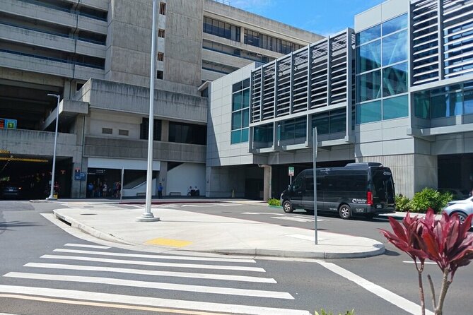 Airport Shuttle - HNL Airport to Waikiki - Is $21.99 a good price?
