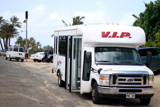 Arrival Transfer: Airport Shuttle Honolulu and Waikiki or Cruise Terminal - The ride to Waikiki, Kahala, or the cruise terminal