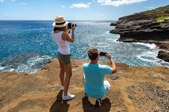 Beautiful Colors of Hawaii Photo Tour - Starting high at Puʻu ʻUalakaʻi State Park