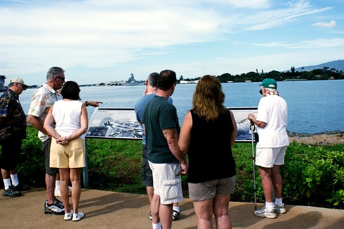 Chief's Official Pearl Harbor Self-Guided Multimedia Tour - What works best for families and history lovers