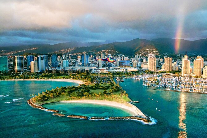 City By The Sea - 20 Min Helicopter Tour - Doors Off or On - Diamond Head and the Punchbowl Crater