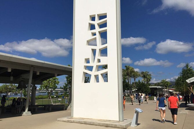 Deluxe Pearl Harbor, Arizona Memorial, and Visitor Center Tour - Guides who add value beyond the transfer