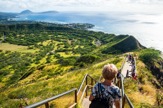 Diamond Head Crater - What the 1.6-Mile Trail Is Like