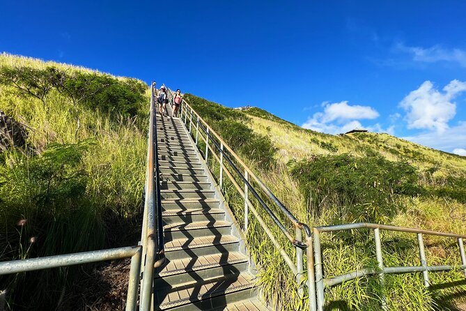 Diamond Head Hiking and Oahu Island Experience feat. North Shore - Sunset Beach and the North Shore