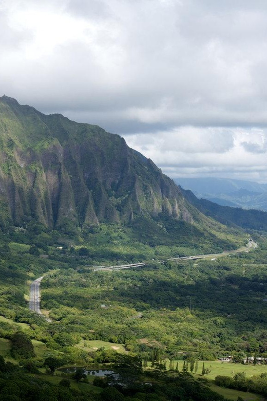 Explore Oahu in a Polaris Slingshot - Price, deposit, and overall value