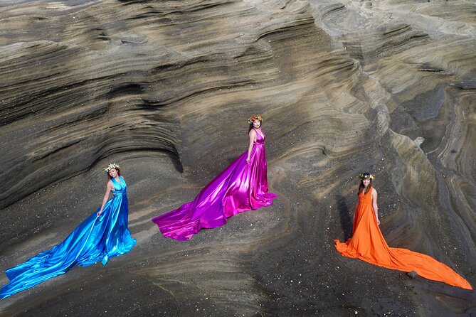 Flying Dress Photoshoot on Oahu - Why the private format matters