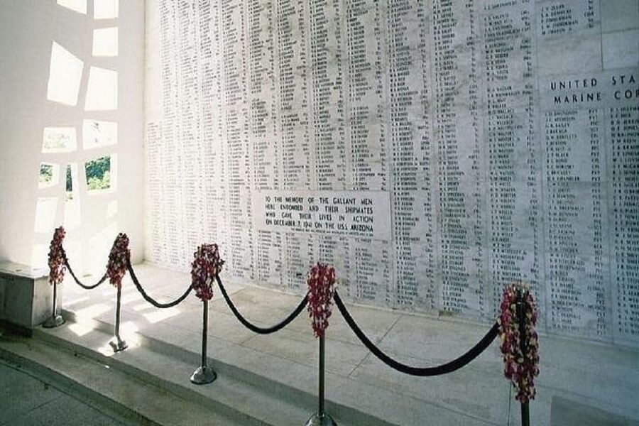 From Waikiki: USS Arizona Memorial and Honolulu City Tour - What you see at the Pearl Harbor Visitor Center