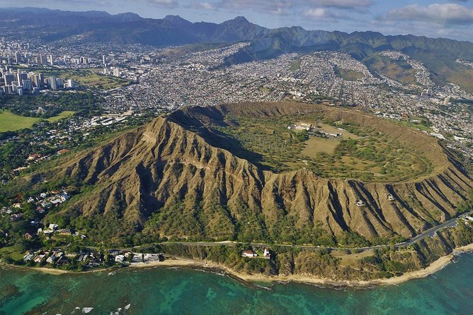 Hawaiian Beauty Package - What the guide and shuttle add