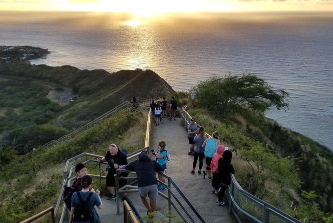 Hawaiian Beauty Package - Who will enjoy this hike most?