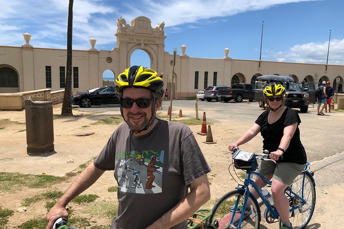 Hawaiian Food Tour by Bike in Oahu - Queen’s Beach, the Waikiki Shell, and Kapiolani Park