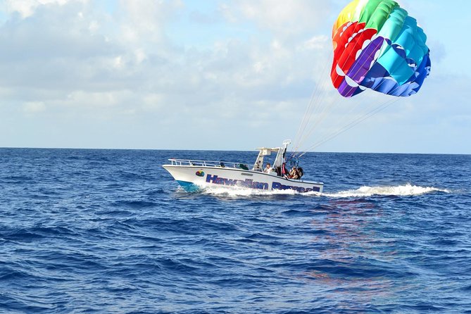 Hawaiian Parasail Since 1977 - The parasail flight: quiet, smooth, and shorter than expected