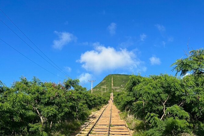 Hike Koko Head's 1,048 Steps with Ms. Hawaii for Summit Views - The Koko Crater Arch Trail Is Short but Steep
