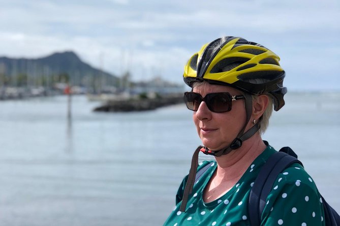 Historical Honolulu Bike Tour - Aloha Tower and Honolulu Harbor