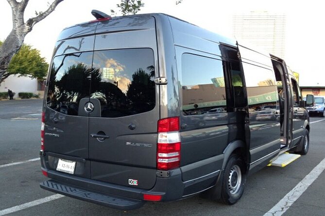 HNL Airport & Waikiki Private Transfer by Brand New Mercedes Van - What the $160 price really covers