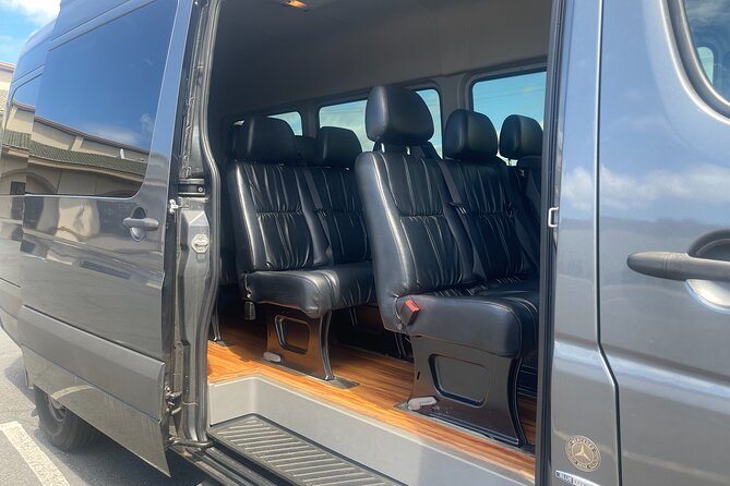HNL Airport & Waikiki Private Transfer by Brand New Mercedes Van - Communication, courtesy, and what to expect from the driver
