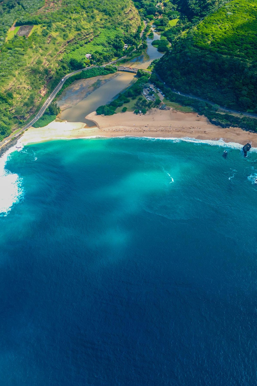 Honolulu: Blue Skies of Oahu Helicopter Tour - Hanauma Bay and Waimanalo Beach