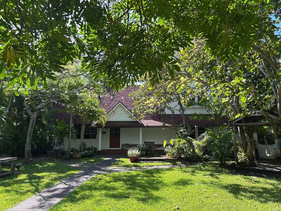 Honolulu - Exclusive Hawaii Five-0 TV Show Tour with Snacks - Why McGarrett’s House is the main event