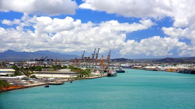 Honolulu Harbor Cruise Terminal Transfer by Luxury Vehicle - Key points to know before booking