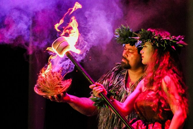 Honolulu: Ka Moana Lūʻau at Aloha Tower – Oceanfront Luau Show - 7:45 PM Cast Meet and Greet