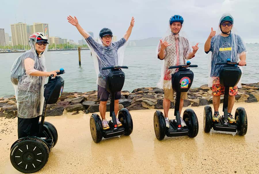 Honolulu: Magic Island & Beach Segway Tour - Kakaako Waterfront Park and Point Panic