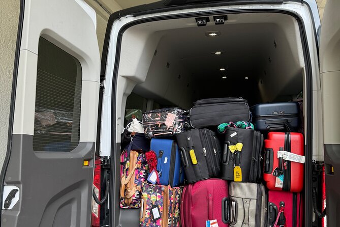 Honolulu Private Transfer: Airport, Port, Hotel (1-12 Passengers) - What the $125 group price really buys you
