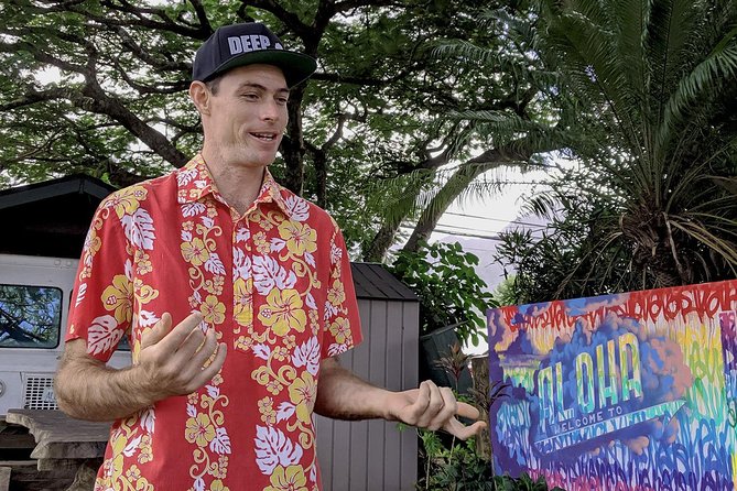 Honolulu's Walking Food Tour - Hawaiian fried chicken and generous island portions