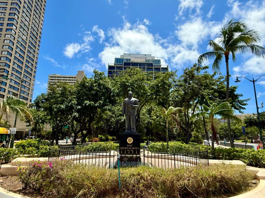 Honolulu: Waikiki Food Tour with Local Guide - What $100 really gets you