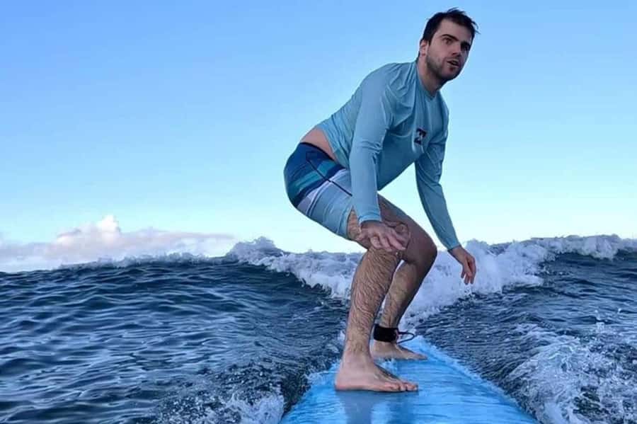 Oahu: 1-on-1 Surfing Lesson in Waikiki - The land lesson: safety, paddling, and the pop-up
