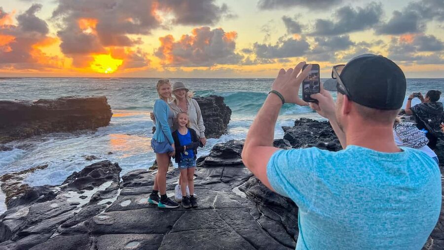 Oahu: 10-Hour Sunrise & Island Tour — Perfect First Day - Key points to know before booking