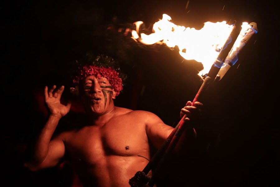 Oahu: Chief's Luau Dinner Show - What the activities tell you about island culture