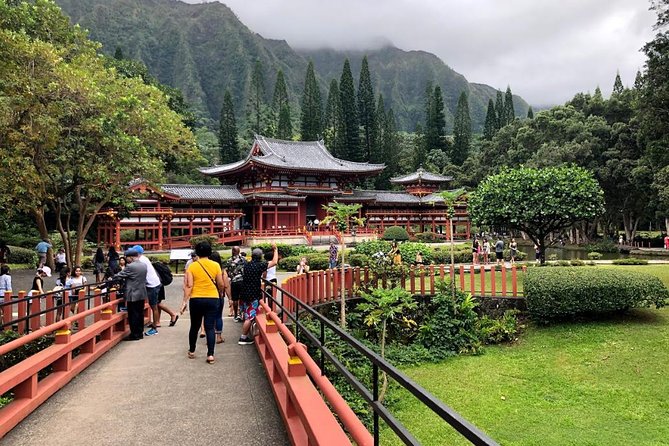 Oahu Circle Island Tour with Byodo-In Temple Admission - Why this Oahu circle tour works