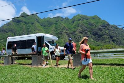 Oahu Circle Island Tour with Waimea Waterfall