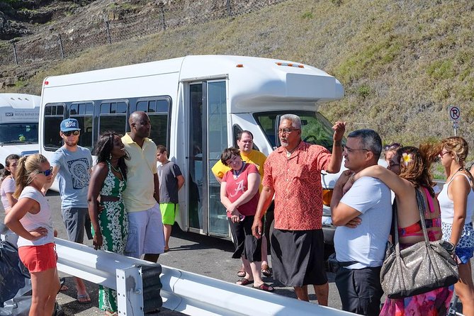 Oahu Circle Island Tour with Waimea Waterfall - Dole Plantation and the return to Honolulu