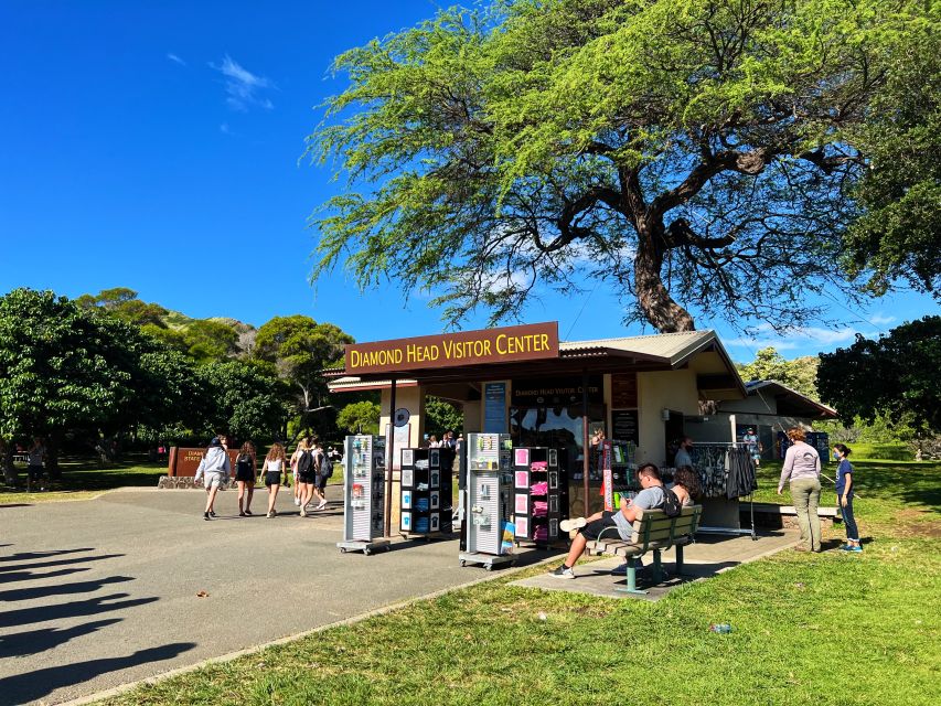 Oahu: Diamond Head Crater Trailhead Transfer & Entry Fee - Key points to know before booking