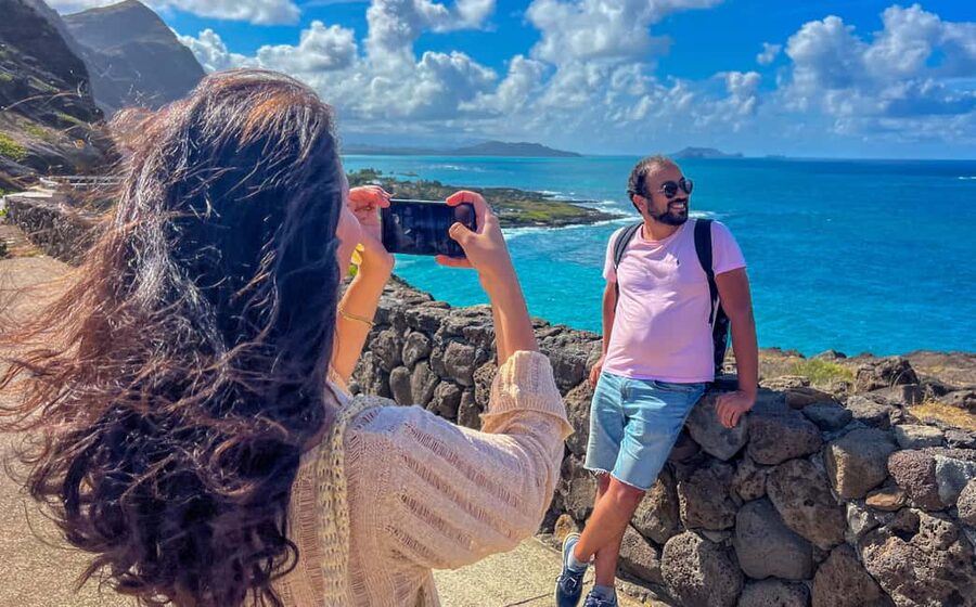 Oahu: Full-Day Guided Hawaiian Food and Photo Tour - Small-group transport and pickup advice
