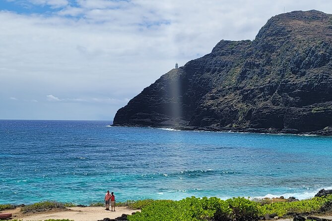 Oahu Fun Circle Island Tour With Pickup - Kualoa Regional Park and Chinaman’s Hat