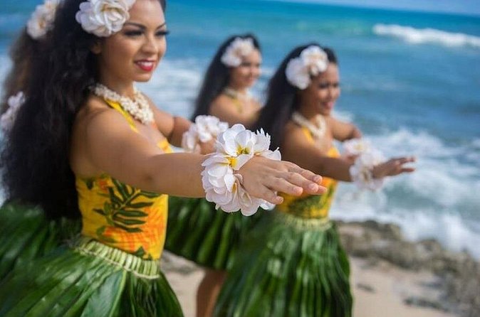 Oahu: Germaine's Luau - How the $128 price works for you