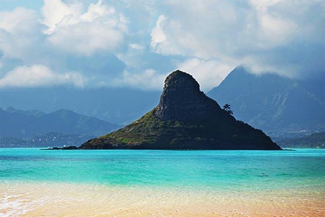 Oahu Grand Circle Island: Discover the Heart & Soul of Hawaii - Halona Blowhole and the road toward Waimānalo
