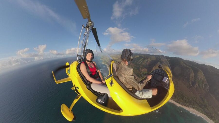 Oahu: Gyroplane Flight over North Shore of Oahu Hawaii - The 10-minute safety briefing