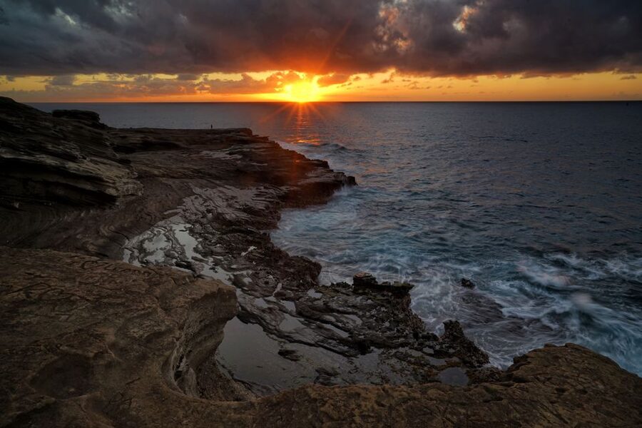 Oahu: Half-Day Sunrise Semi-private Tour from Waikiki - The early hour and the physical demands