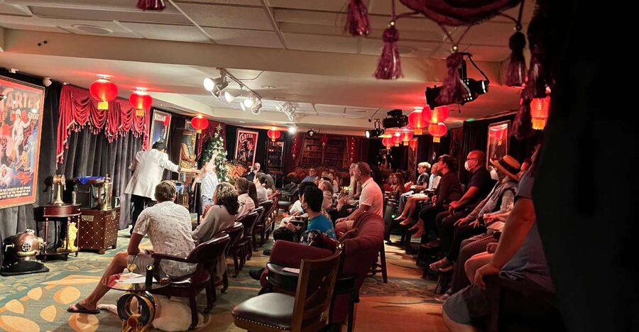 Oahu: Hilton Waikiki Beach Hotel Magical Mystery Show - Key points to know before booking