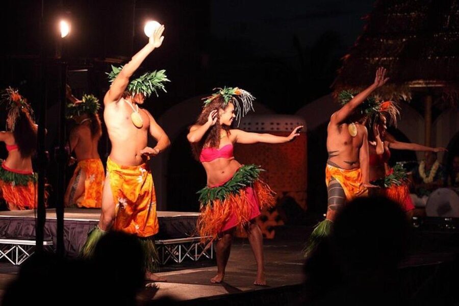 Oahu: Hilton Waikiki Starlight Luau - Who will enjoy this Hilton luau?