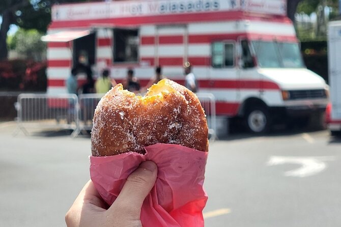Oahu Island Sightseeing and Food Combo Tour - Waikiki, Diamond Head, and the southeast coast