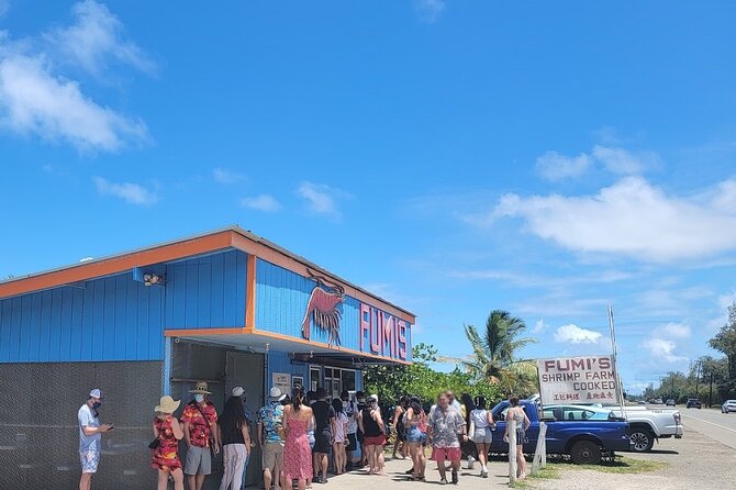 Oahu Island Sightseeing and Food Combo Tour - Kualoa and the Chinaman’s Hat view