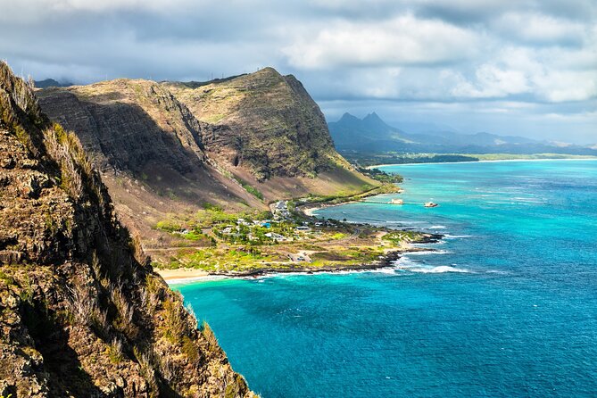 Oahu Island Tour: 13 ppl Max, Snorkel at Turtle Beach + Lunch - North Shore town and Dole Plantation