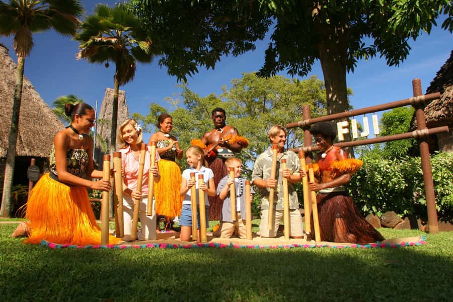 Oahu: Islands of Polynesia and "HA: Breath of Life Show" - Should You Book It?